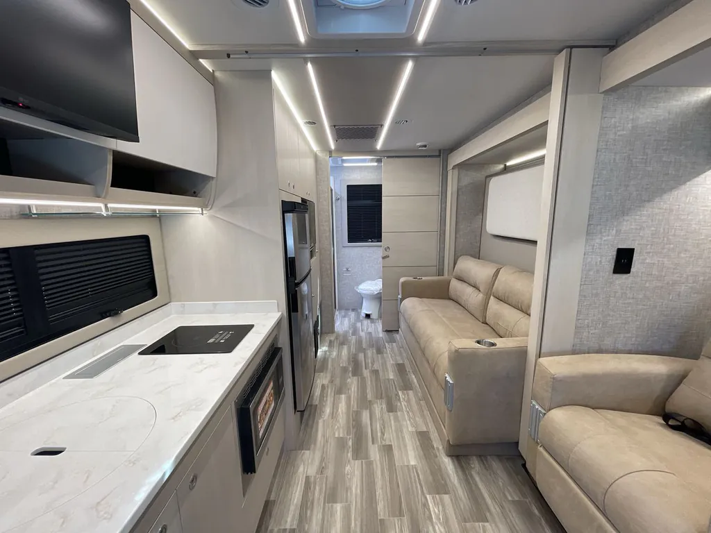 2026 Tiffin Wayfarer 25 XRW, Photos photo 8