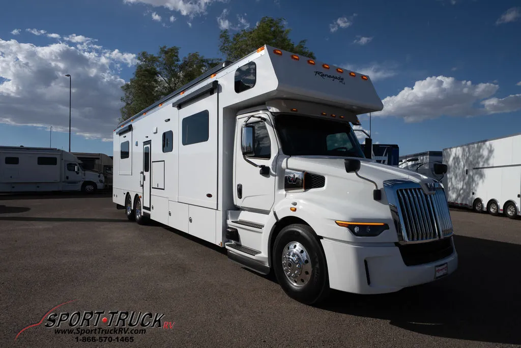 2018 Renegade Classic 3000CM - Photo 4