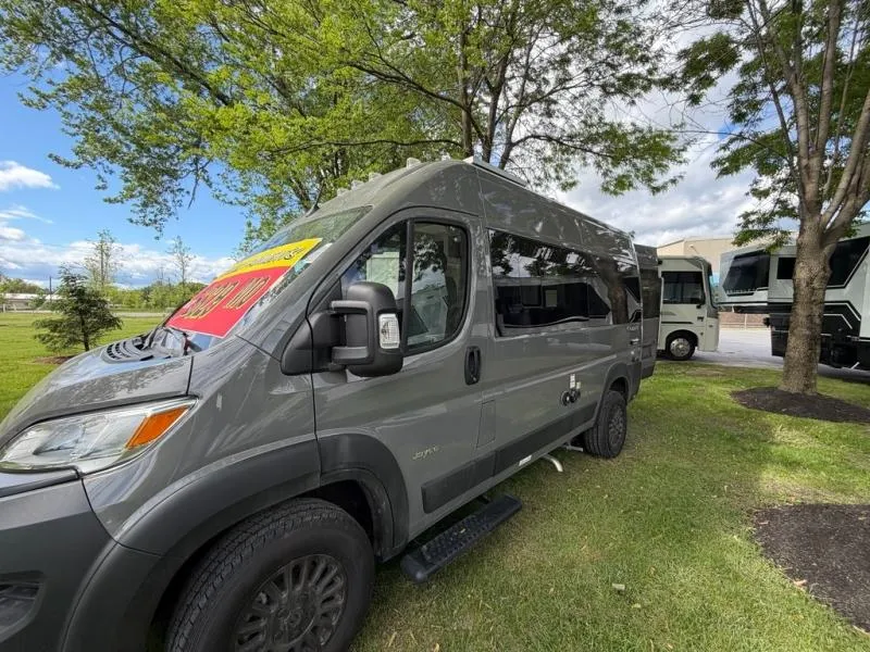 2026 Jayco Comet 18C - Photo 3