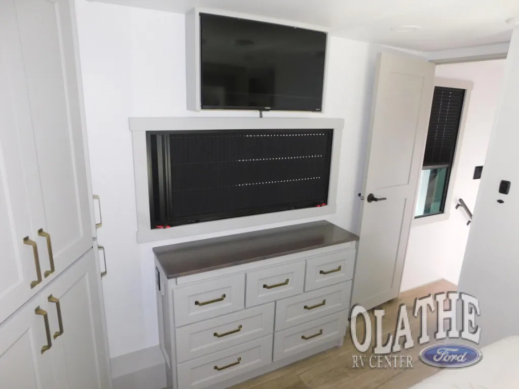2026 Brinkley Model G 3970, Photos photo 45