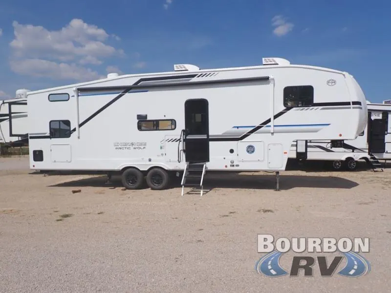 2026 Forest River Cherokee Arctic Wolf 285OPT - Photo 2