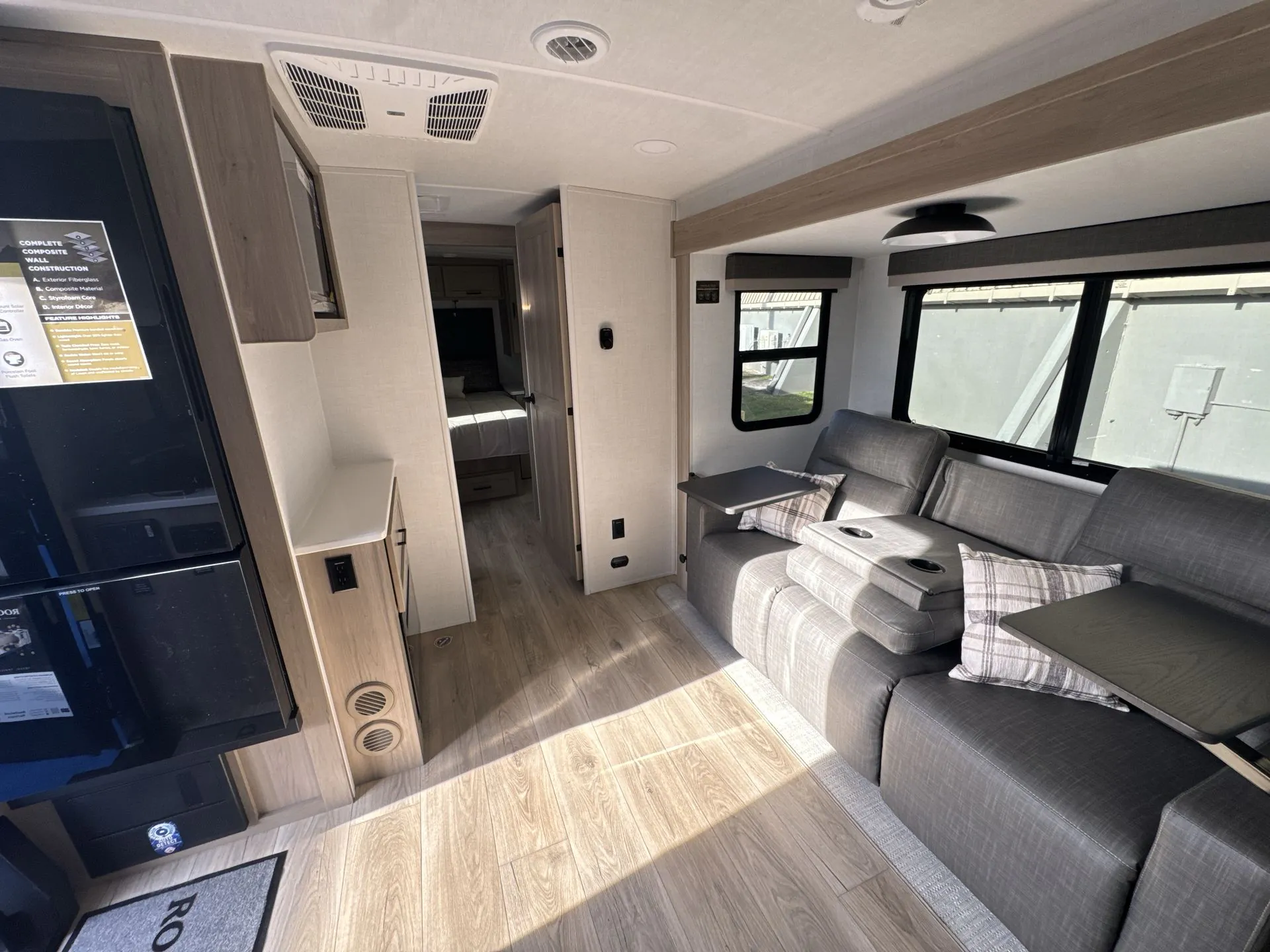 2026 Forest River Rockwood Mini Lite 2506FK - Photo 4