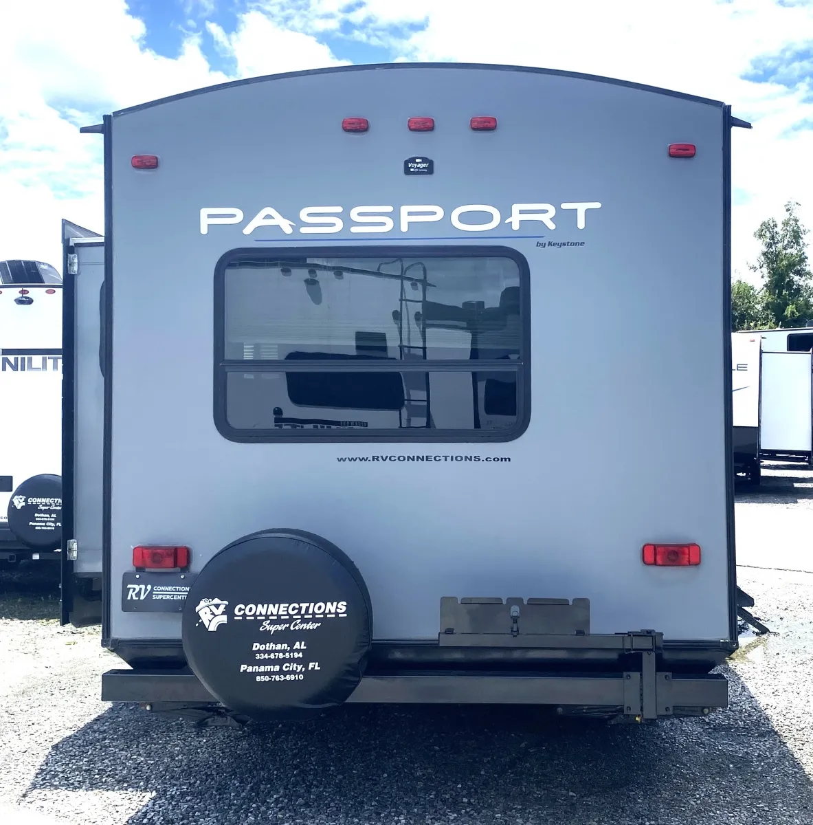 2019 Keystone Rv Passport 2521RL - Photo 3
