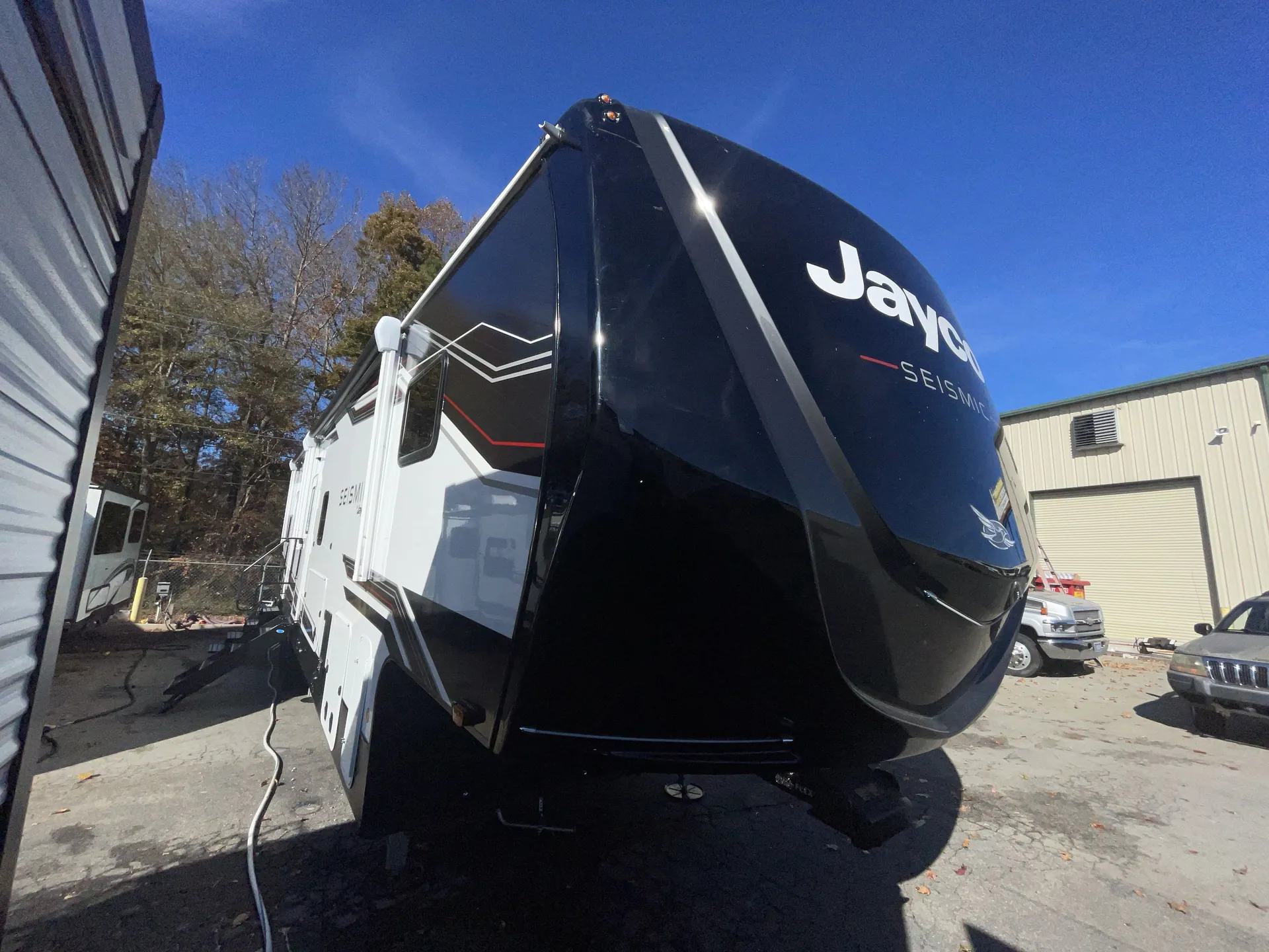 2026 Jayco Seismic 359 - Photo 2