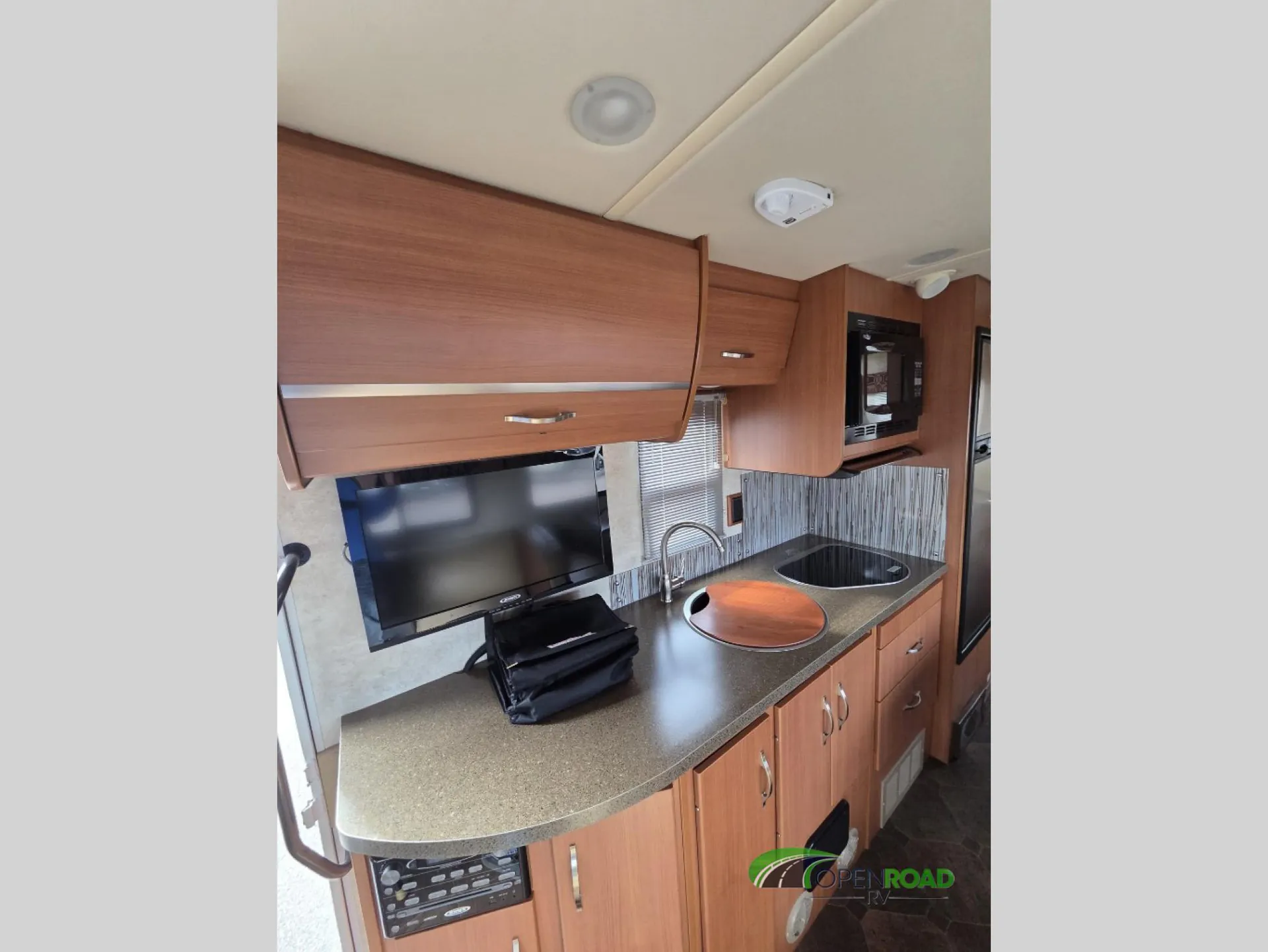 2012 Winnebago View 24M - Photo 4