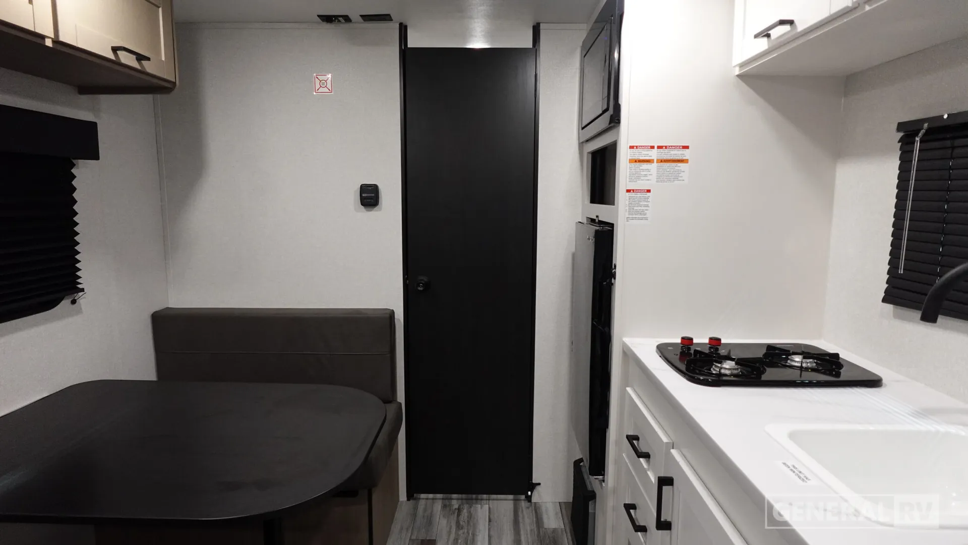 2026 Jayco Jay Flight SLX 170FQ - Photo 3