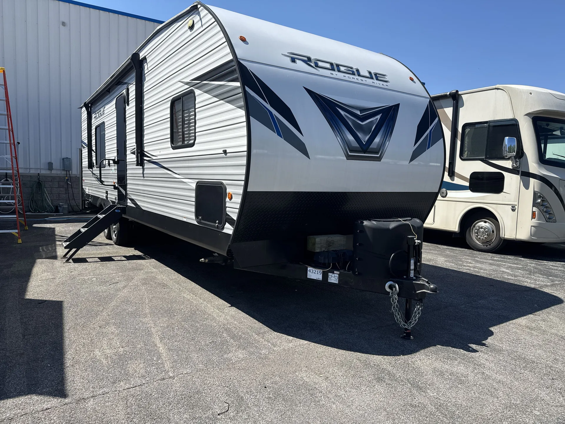 2021 Forest River Vengeance Rogue 26V