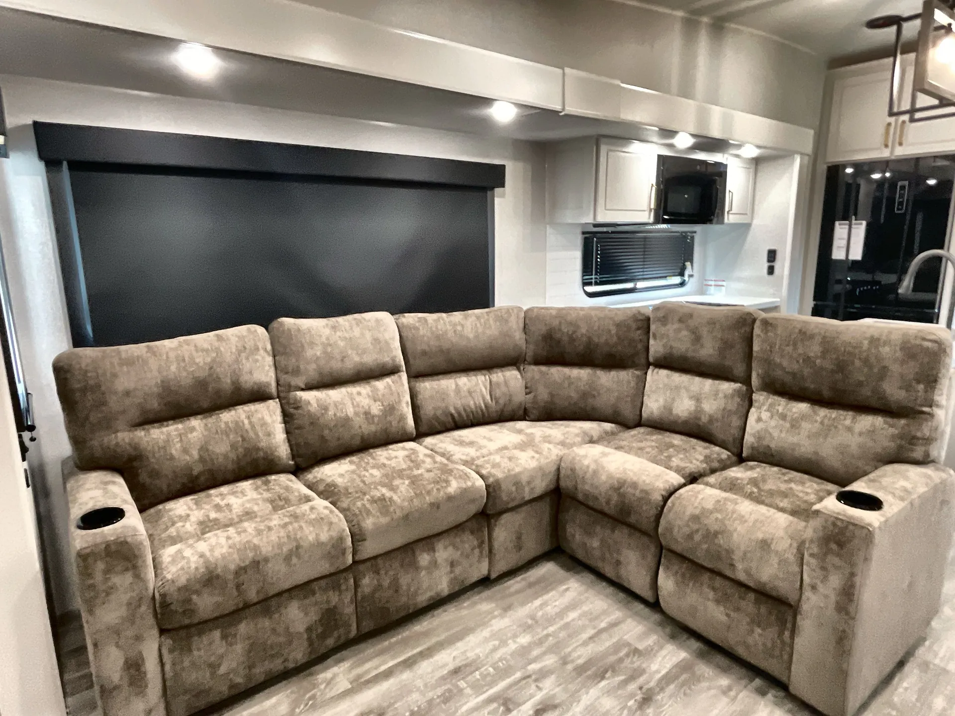2026 Jayco Eagle 335LSTS — living area main
