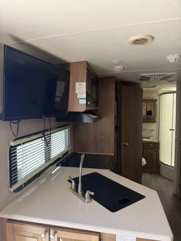 2018 Forest River Rockwood Mini Lite 2507S, Photos photo 11