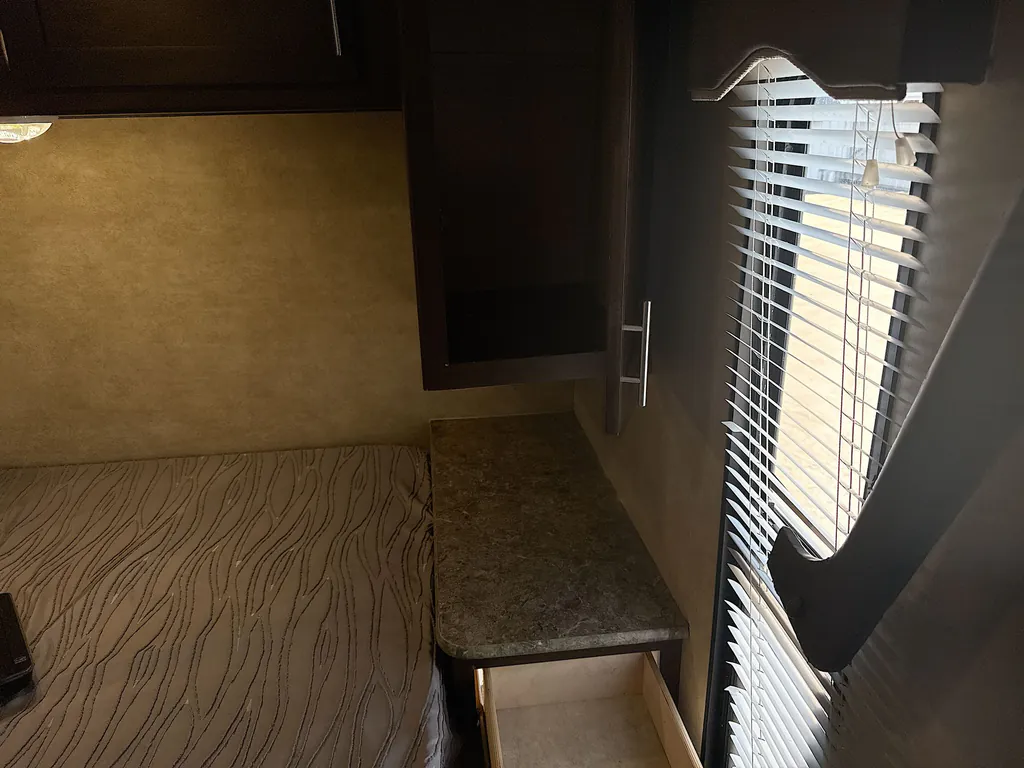 2015 Forest River EVO T2600, Photos photo 48