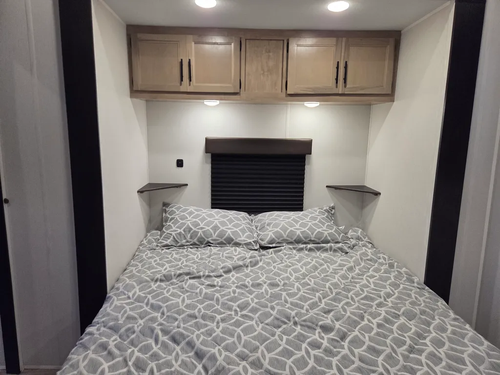 2027 Forest River Cherokee Timberwolf 39DC, Photos photo 22
