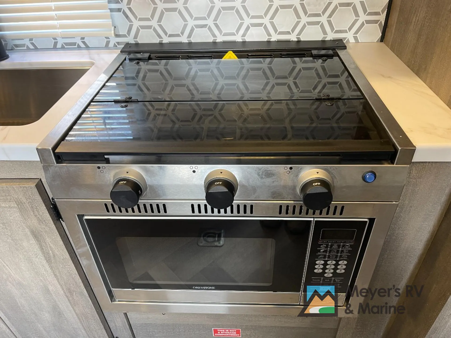 2024 Forest River XLR Micro Boost 24LE - Photo 3