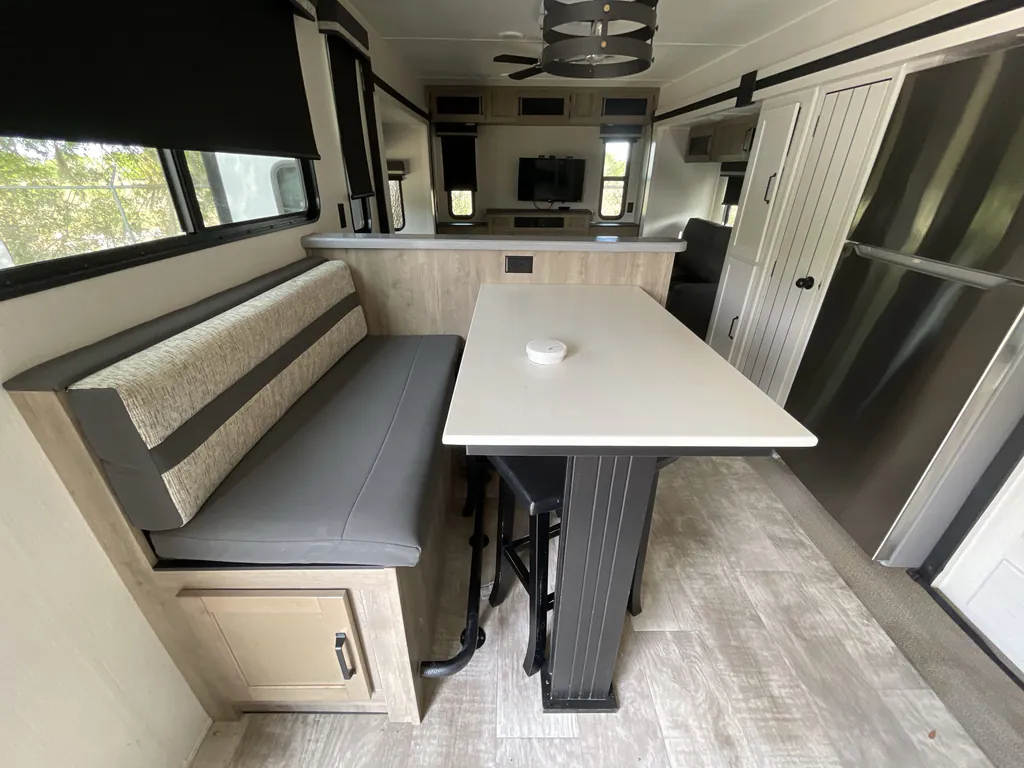 2024 Forest River Puma 38DEN, Photos photo 12