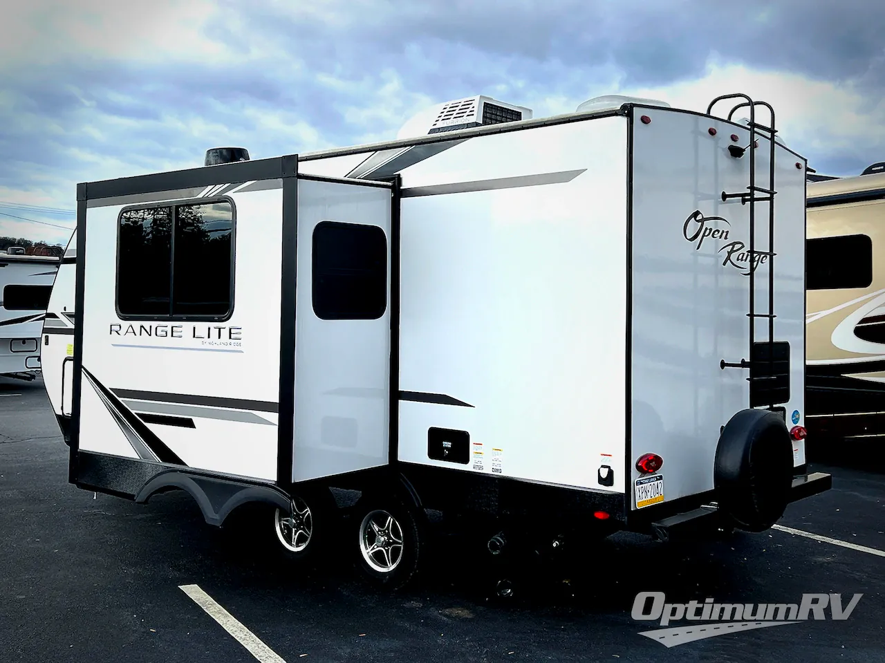 2022 Highland Ridge Range Lite 212FB - Photo 4