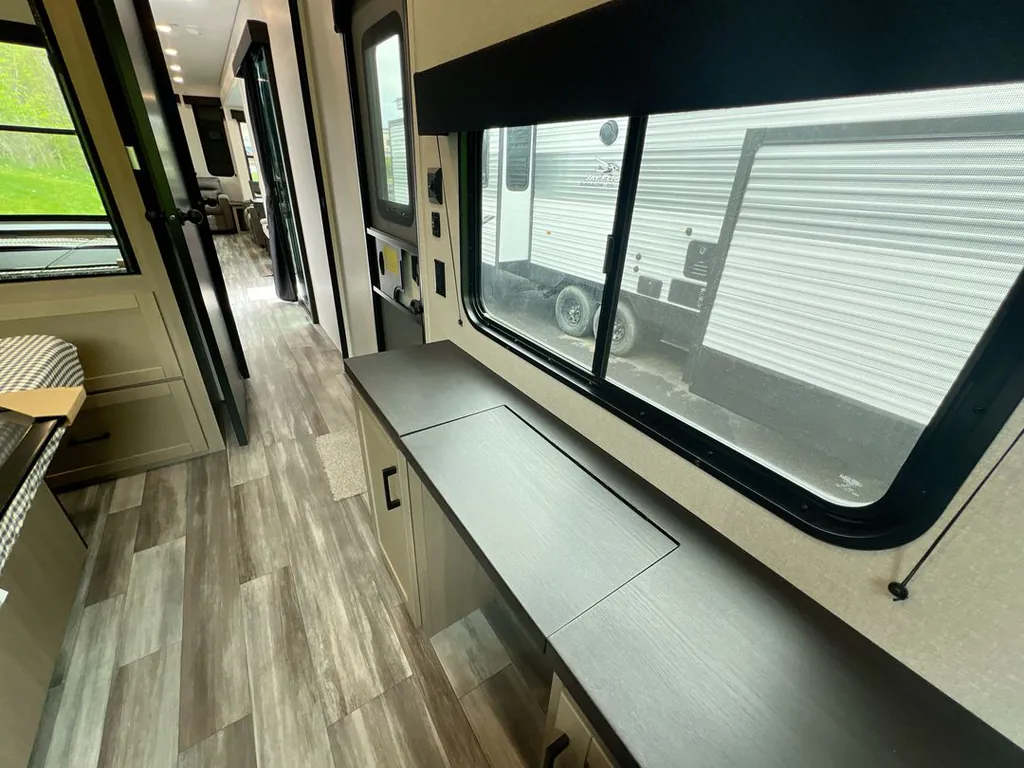 2026 Jayco Jay Flight Bungalow 401FLTS DS, Photos photo 21