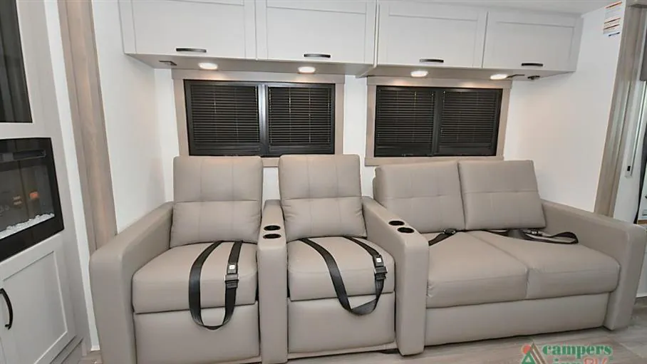2027 Entegra Coach Vision XL 36C, Photos photo 9