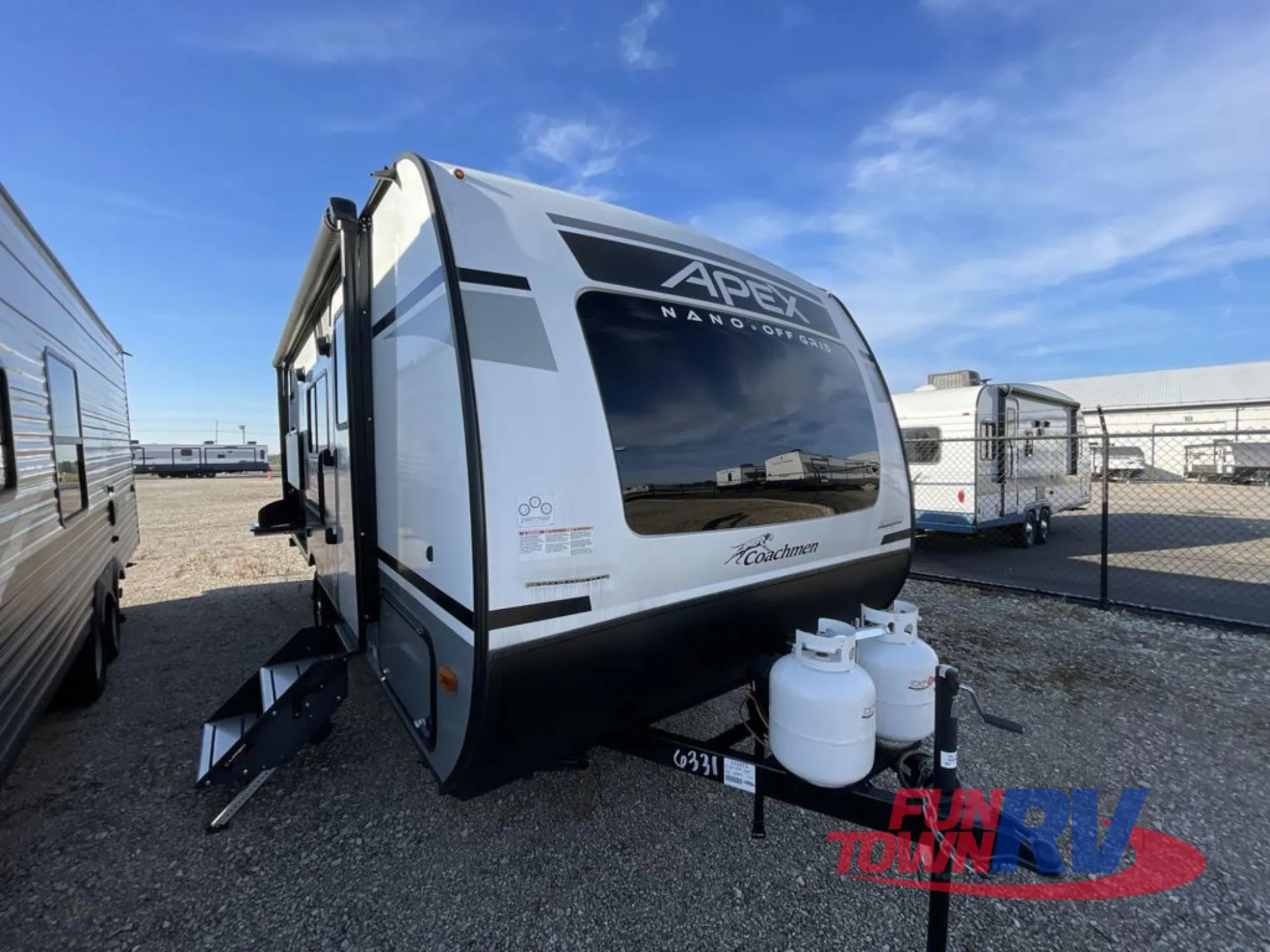 2022 Coachmen Apex Nano 186BH - Photo 2