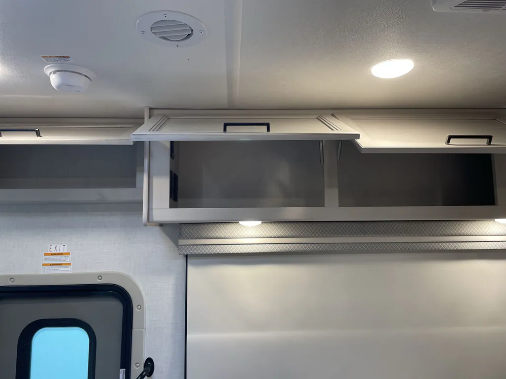 2026 Thor Motor Coach Windsport 29L, Photos photo 12