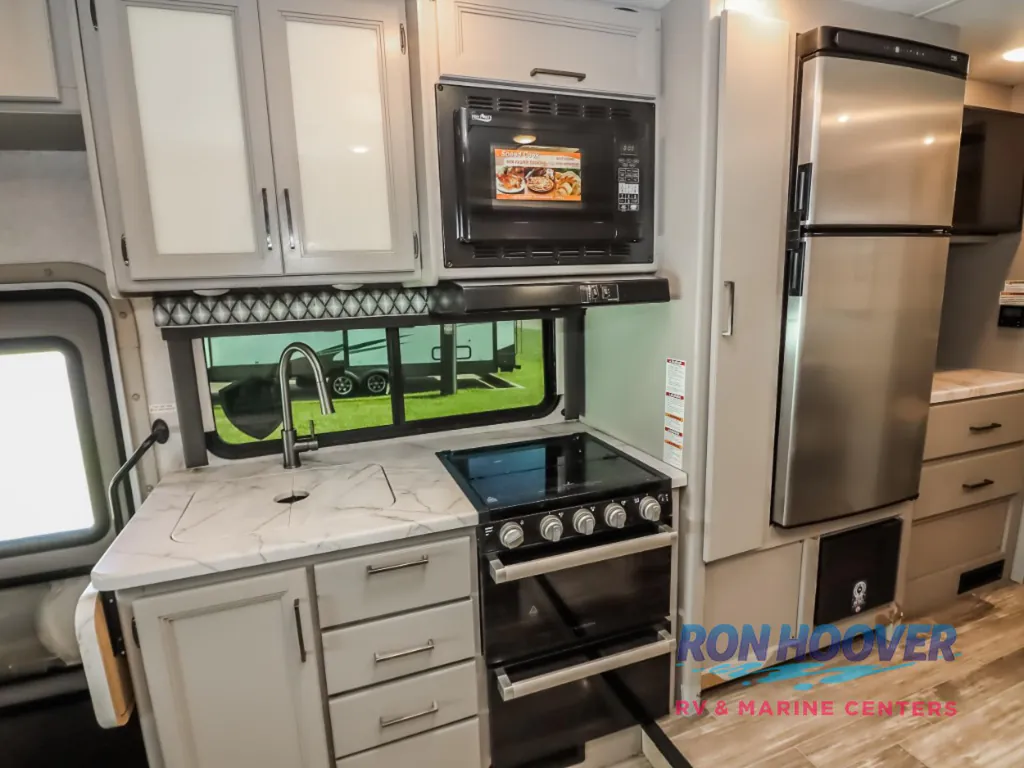 2023 Thor Motor Coach Geneva 25VA, Photos photo 16