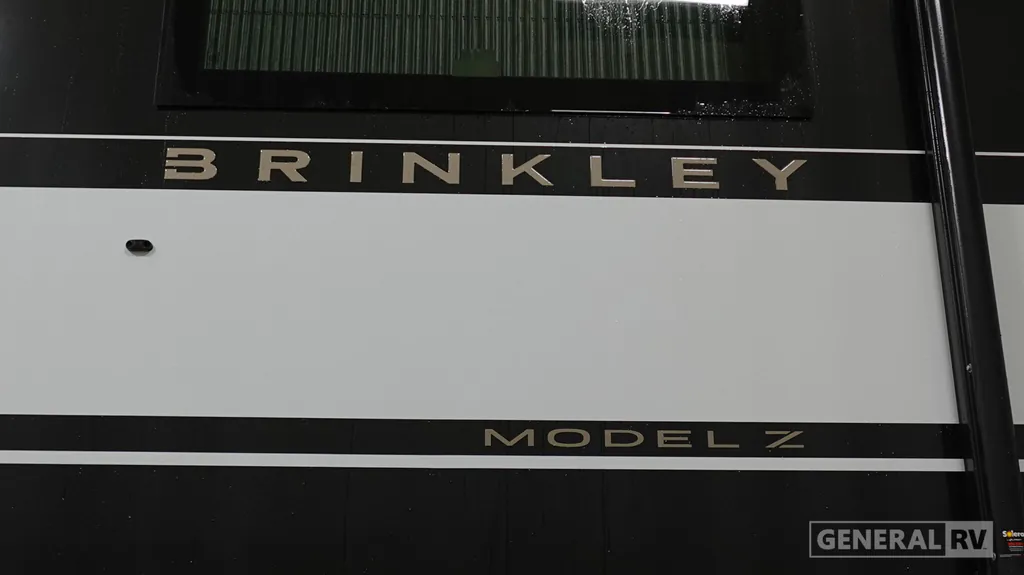 2026 Brinkley Model Z 3600, Photos photo 31