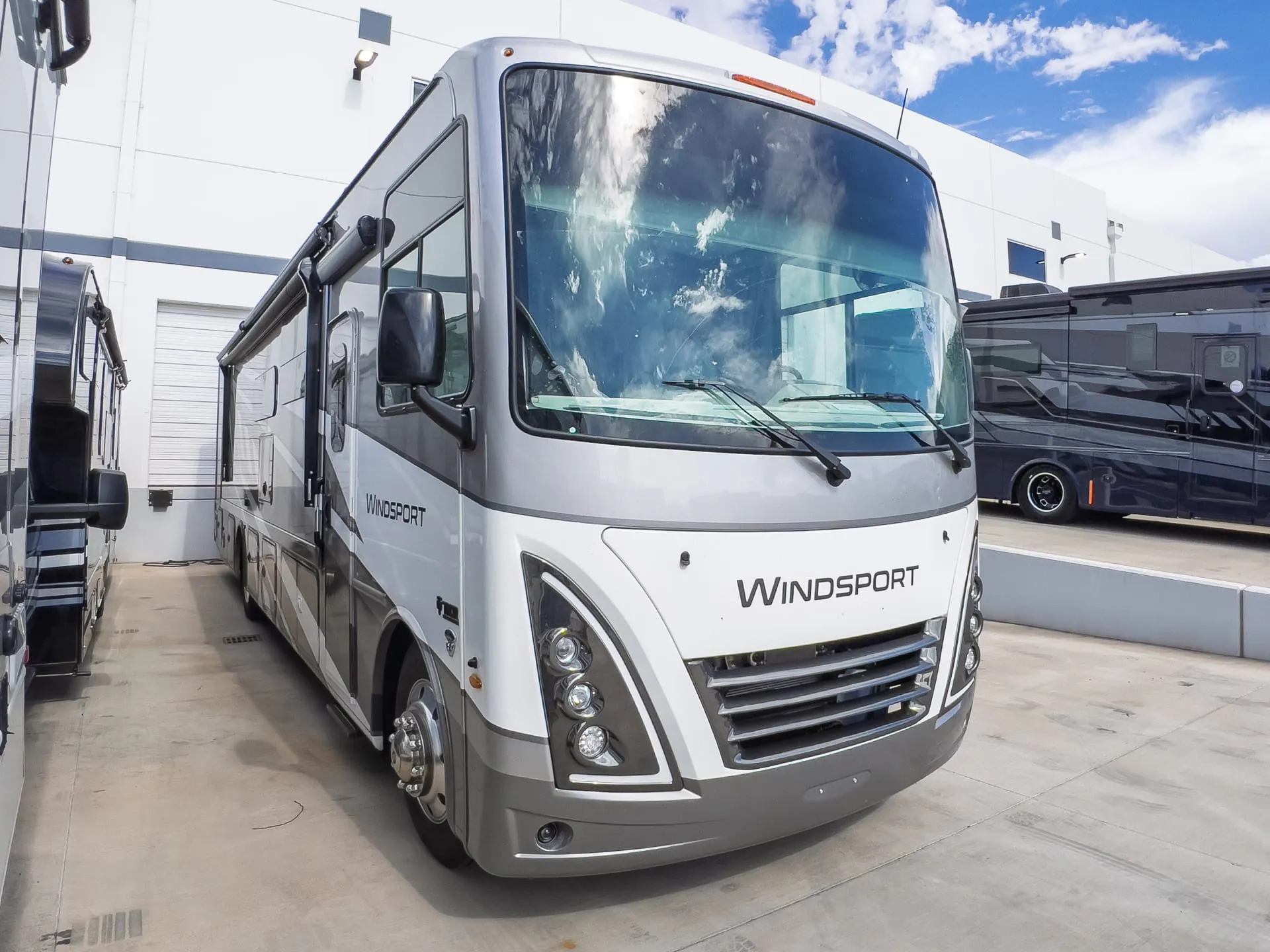 2027 Thor Motor Coach Windsport 36H