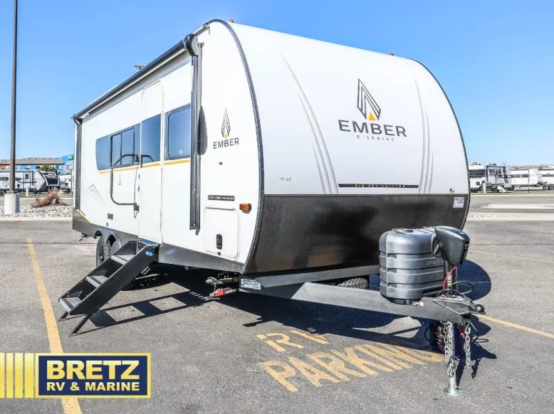 2026 Ember RV E-Series 22MLQ - Photo 2