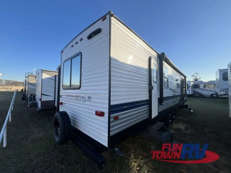 2023 Keystone Springdale 38FL - Photo 3