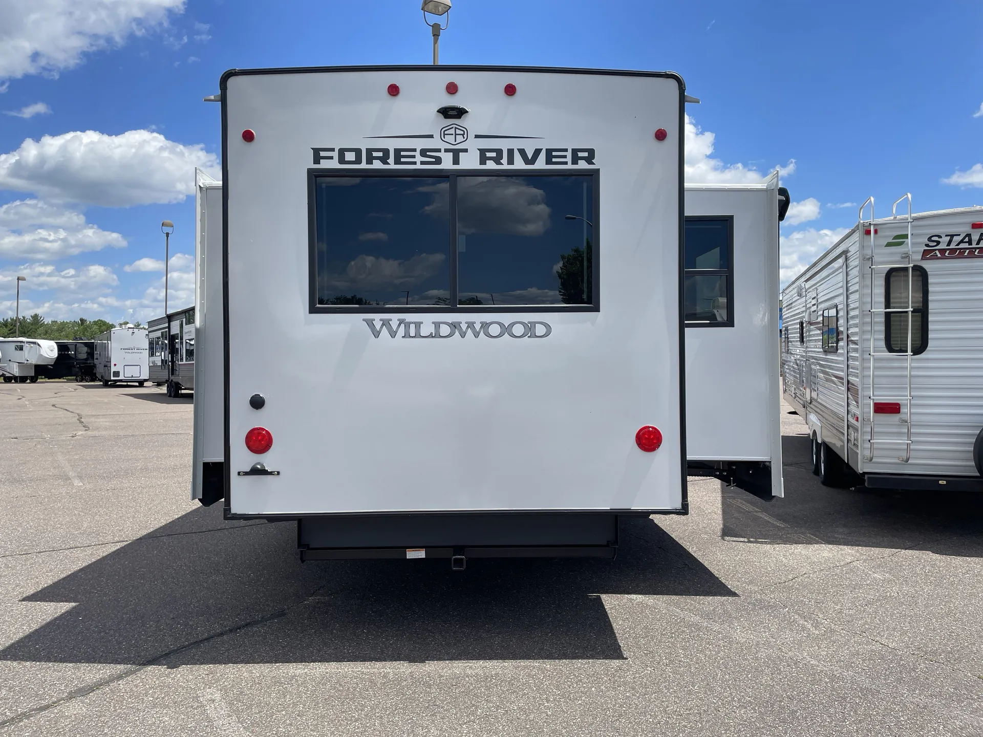 2027 Forest River Wildwood Heritage Glen 308RL — backside