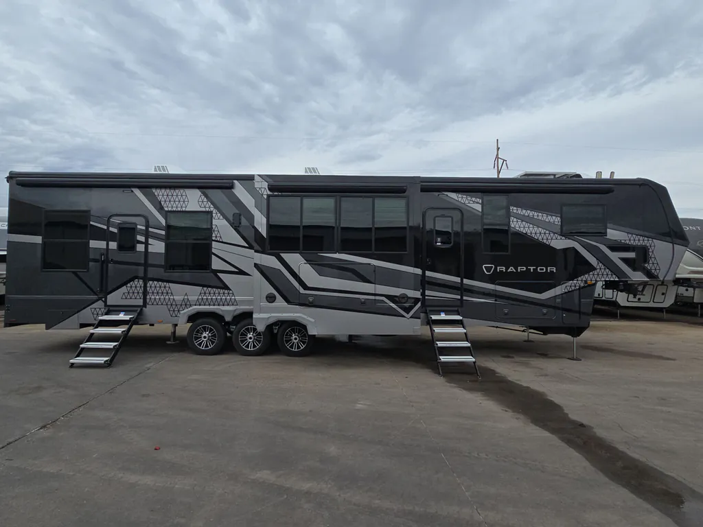 2026 Keystone Raptor 415, Photos photo 5