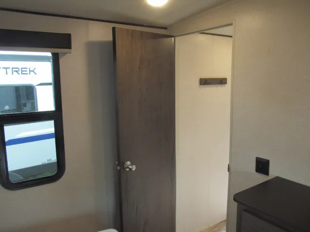 2018 Forest River Salem Hemisphere Lite 282RK, Photos photo 31