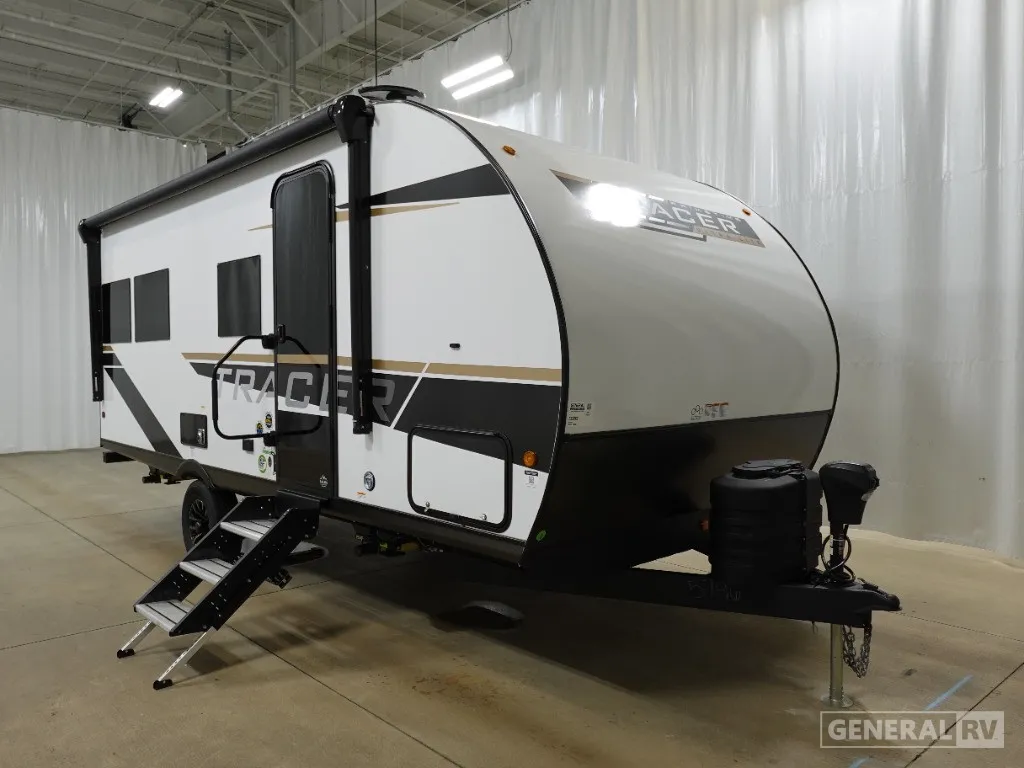 2025 Prime Time RV Tracer 170RS - Photo 2