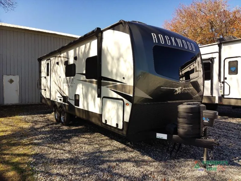2025 Forest River Rockwood Ultra Lite 2606WS - Photo 2