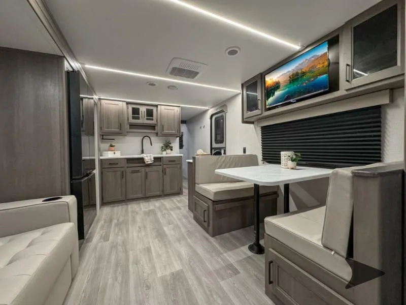 2026 Grand Design Transcend 295QBT - Photo 4