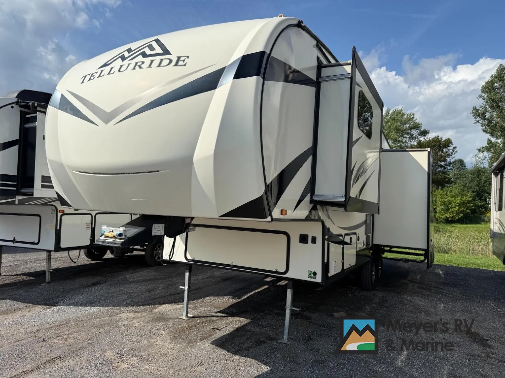 2019 Starcraft Telluride 289RKS - Photo 2