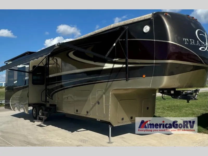 2014 DRV Luxury Suites Tradition 385RSS - Main photo