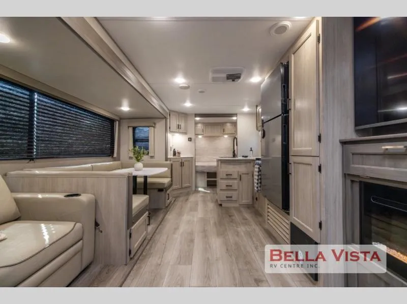 2026 Coachmen Catalina Legacy Edition 273DBHCK - Photo 4