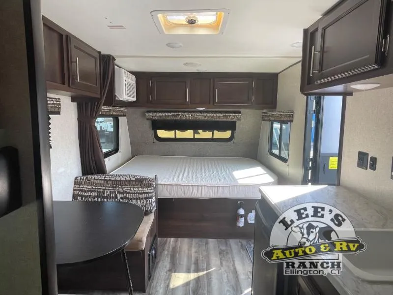 2019 Jayco Jay Flight SLX 7 174BH - Photo 2