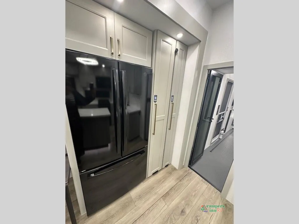 2026 Brinkley Model G 3970, Photos photo 22