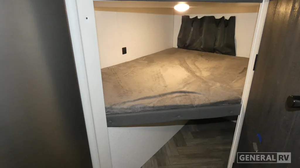 2022 Forest River Wildwood FSX 178BHSK, Photos photo 14