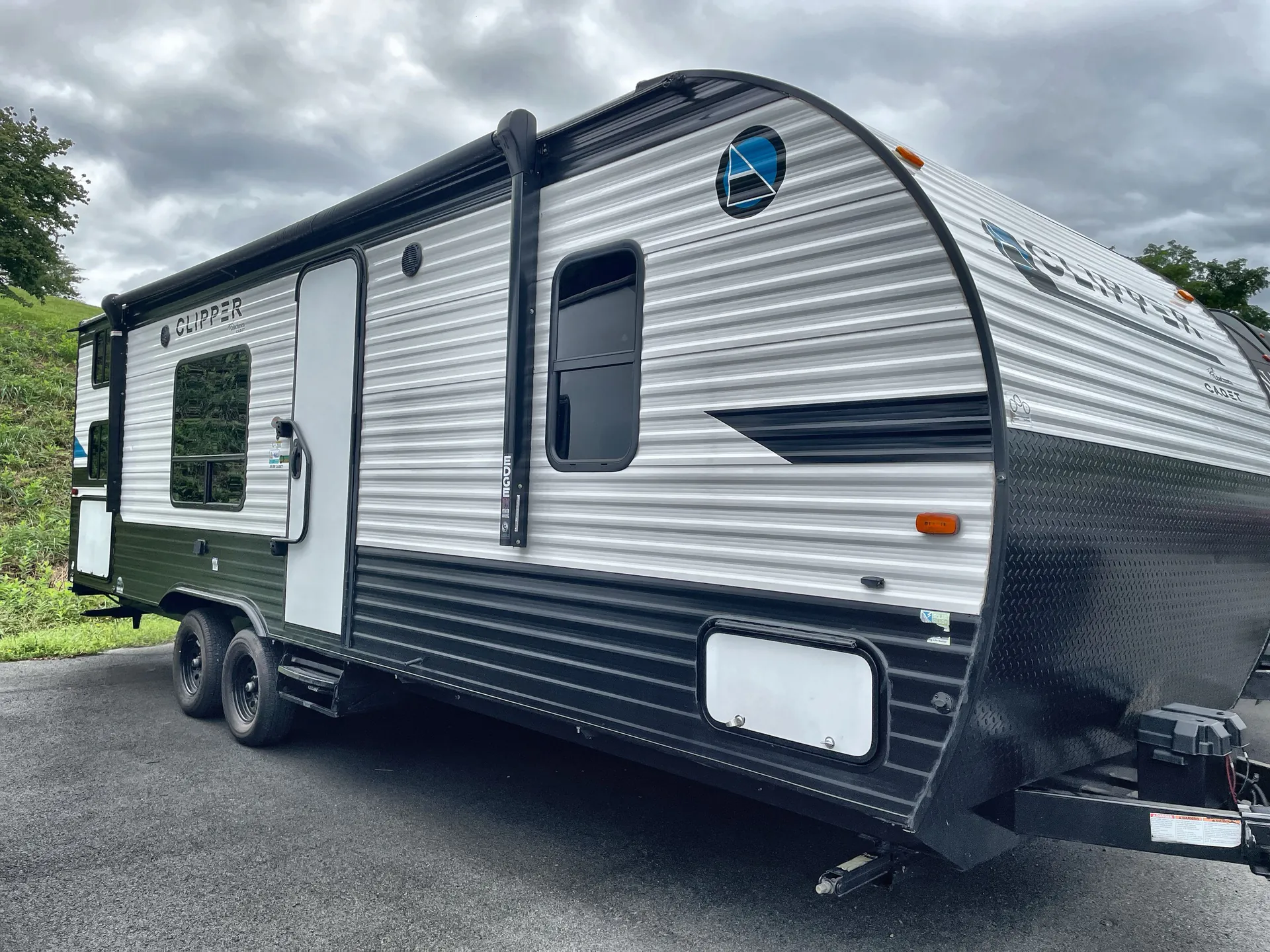 2021 Coachmen Clipper Cadet 26CBH - Photo 2