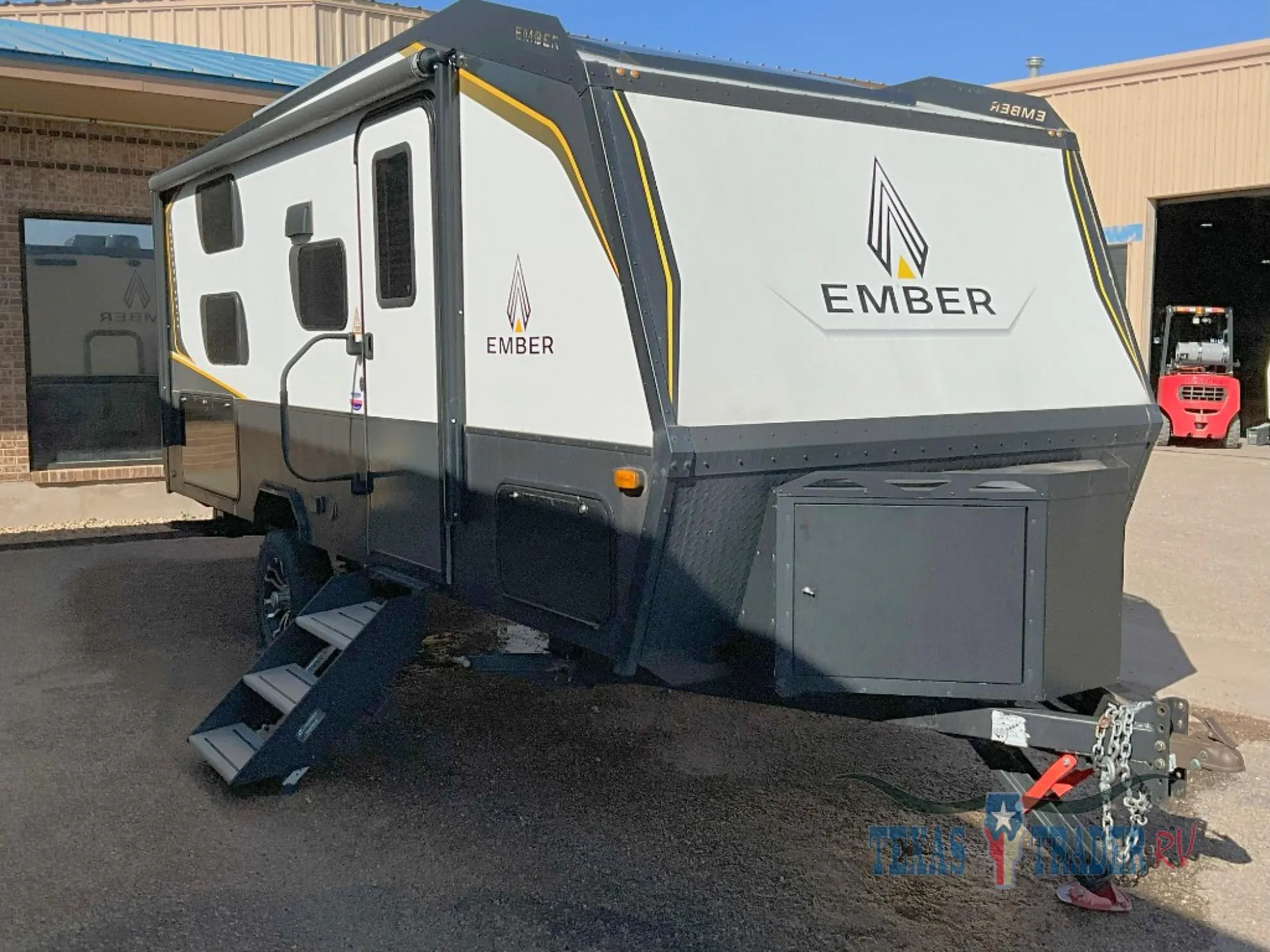 2022 Ember RV Overland 191MDB - Photo 2