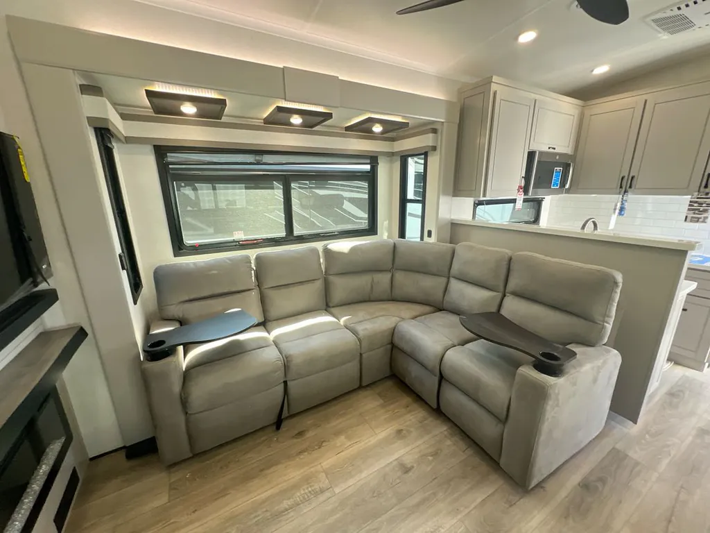 2026 Jayco North Point 395DSDB, Photos photo 17