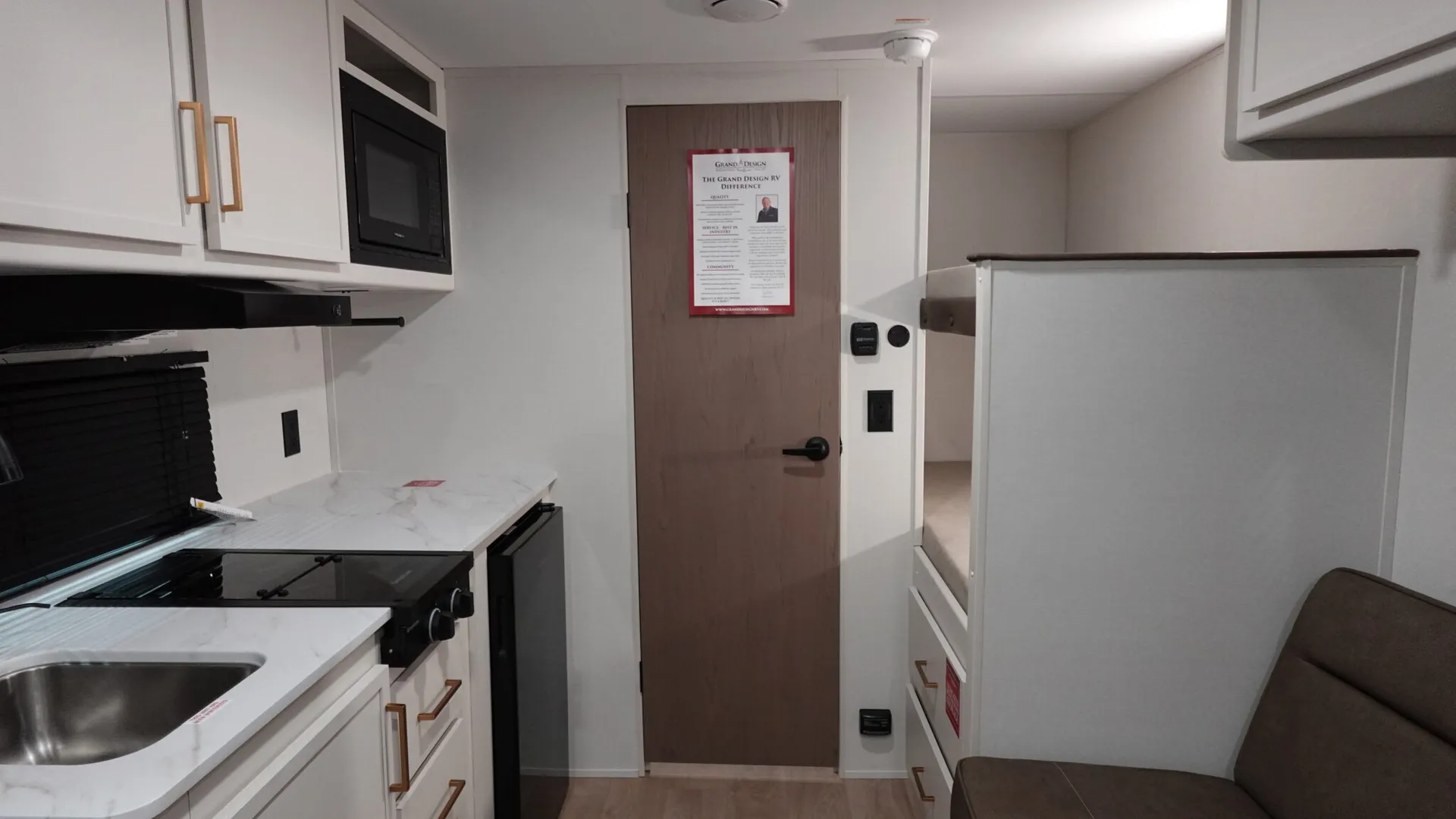 2026 Grand Design Transcend One 151BH - Photo 3