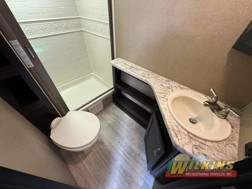 2018 Grand Design Imagine 2800BH, Photos photo 26