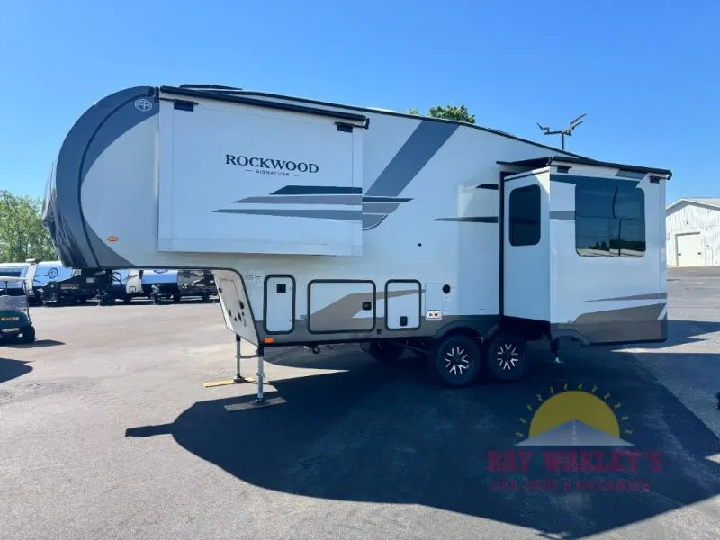 2026 Forest River Rockwood Signature 281RK - Photo 4