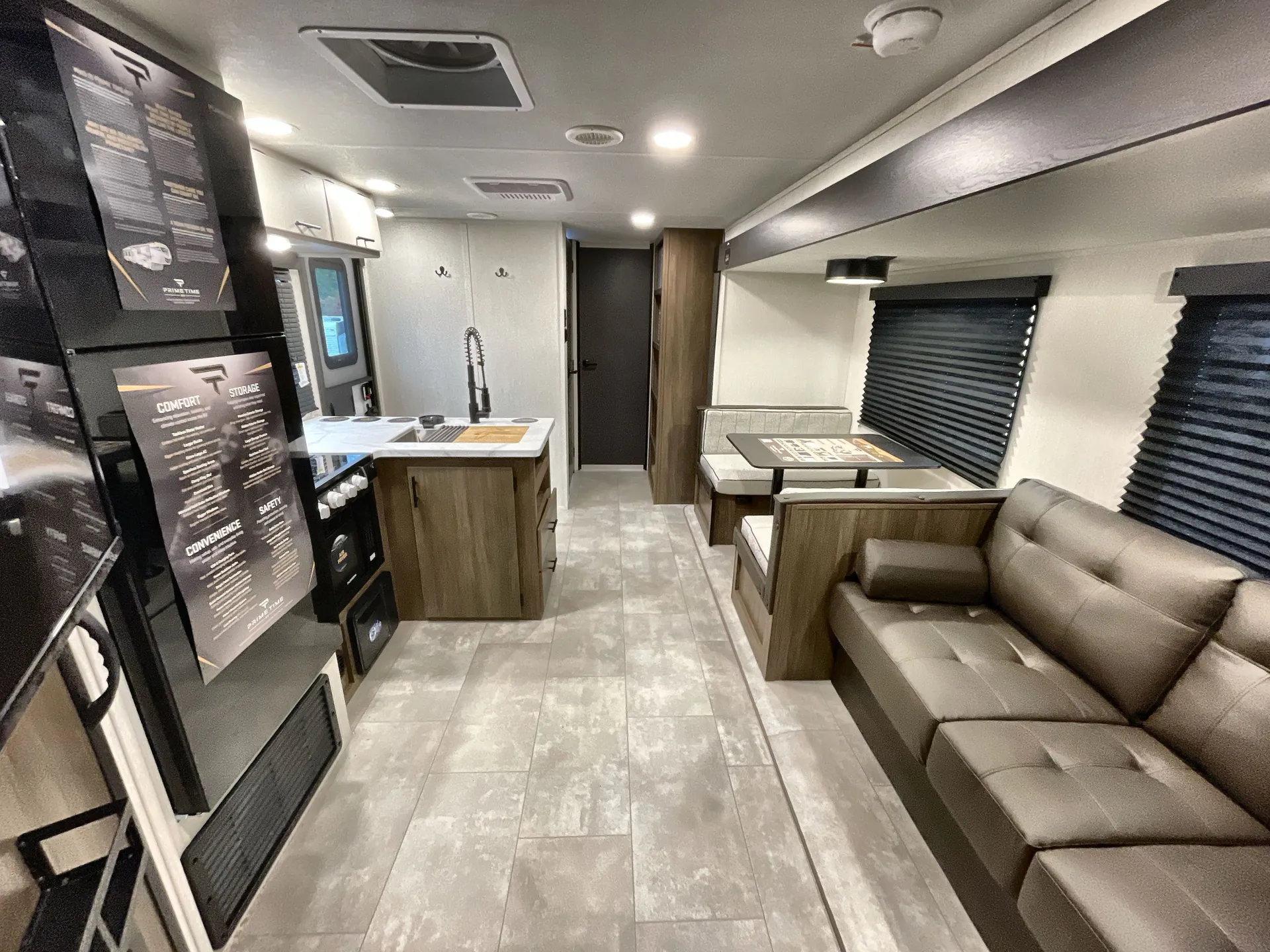 2026 Prime Time Tracer 295DB — living area main