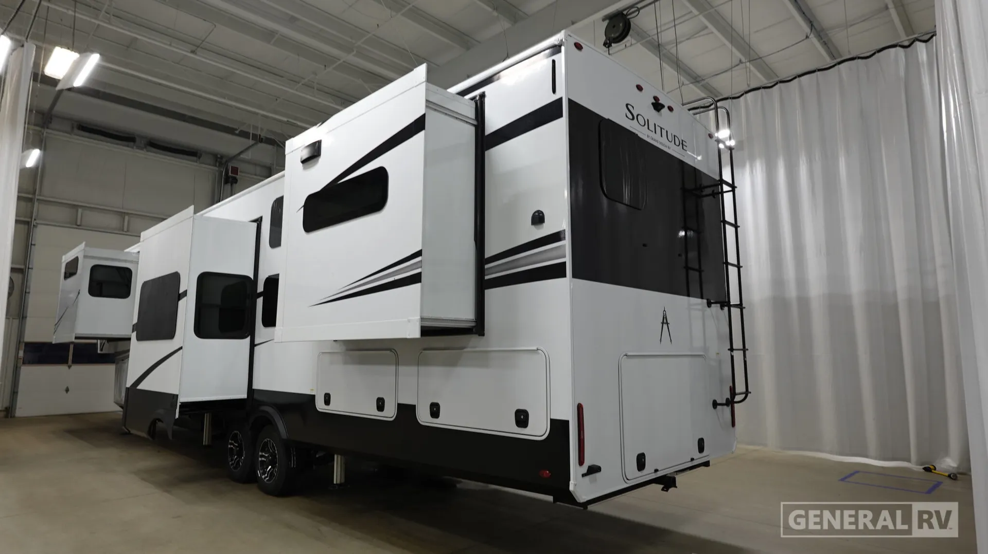 2027 Grand Design Solitude 390RK - Photo 4