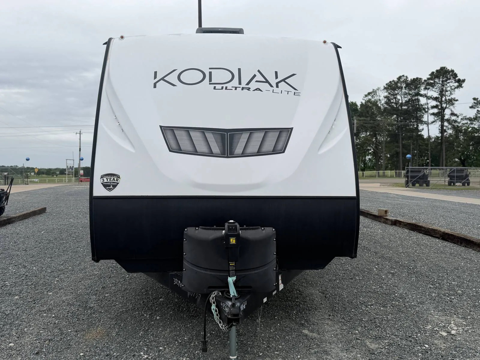 2024 Dutchmen Kodiak 302BHSL - Photo 3