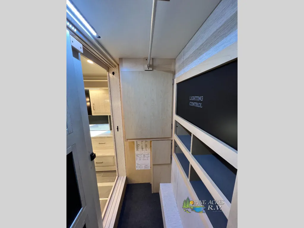 2024 Newmar New Aire 3549, Photos photo 67