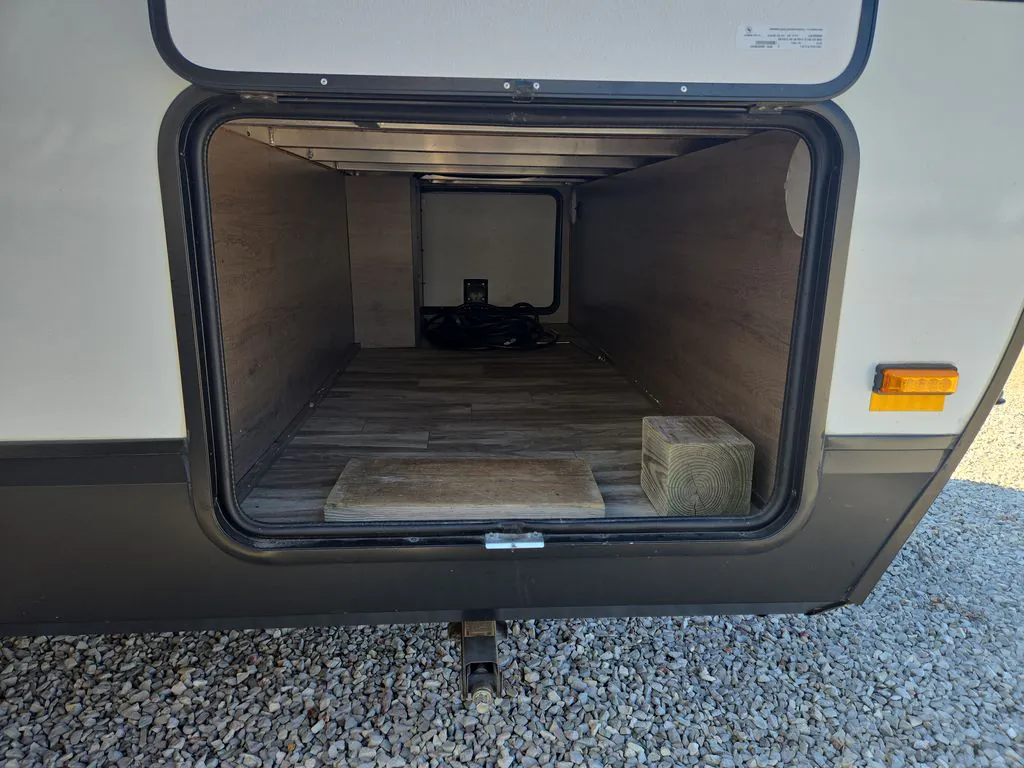 2020 Grand Design Imagine 2500RL - Photo 4